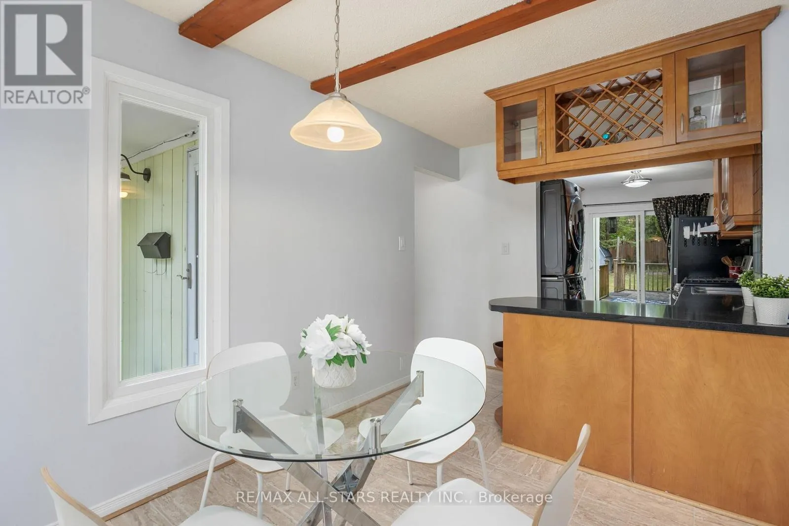 1247 CANBOROUGH CRESCENT
