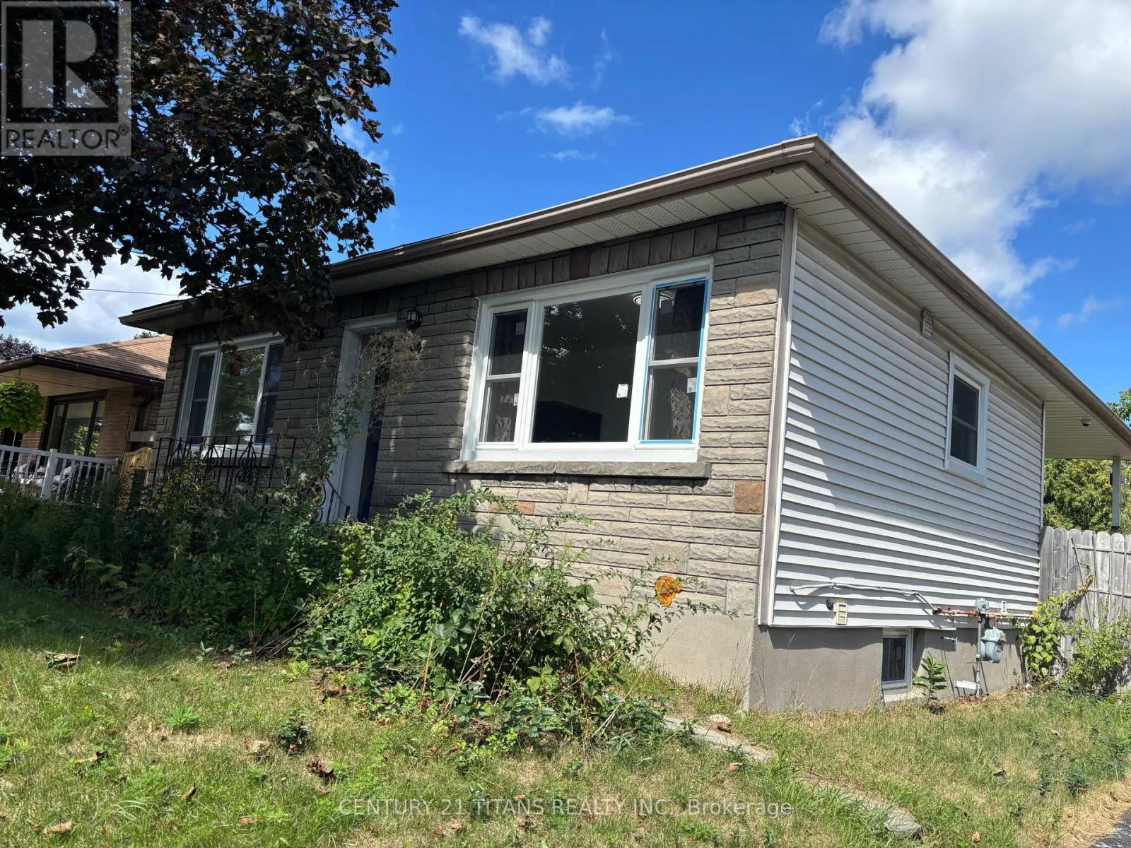 BSMT - 94 TAUNTON ROAD W
