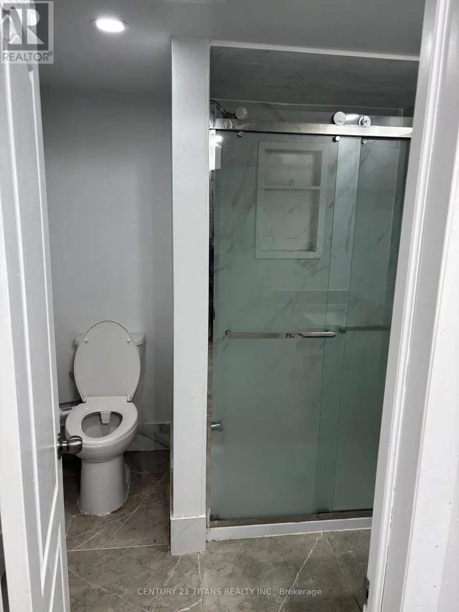 BSMT - 94 TAUNTON ROAD W