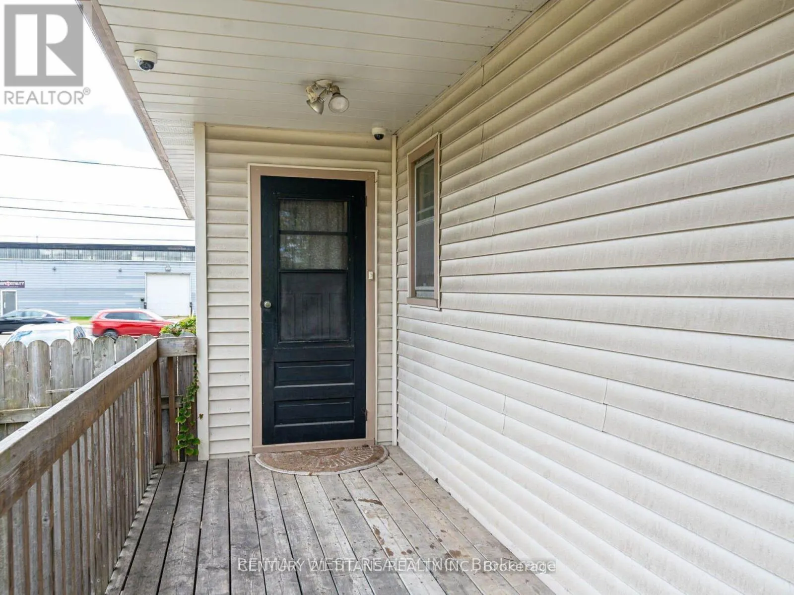 BSMT - 94 TAUNTON ROAD W