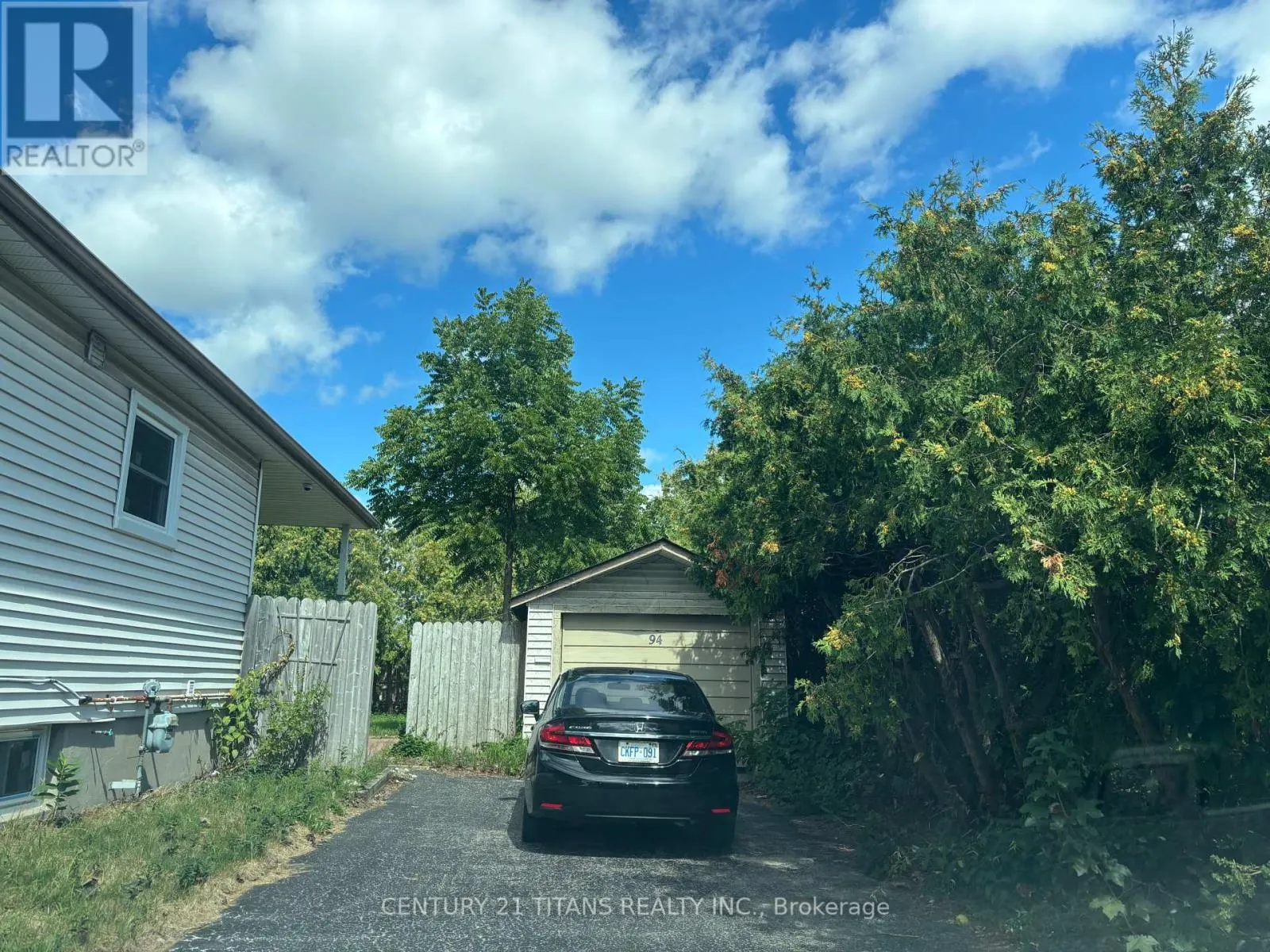 BSMT - 94 TAUNTON ROAD W