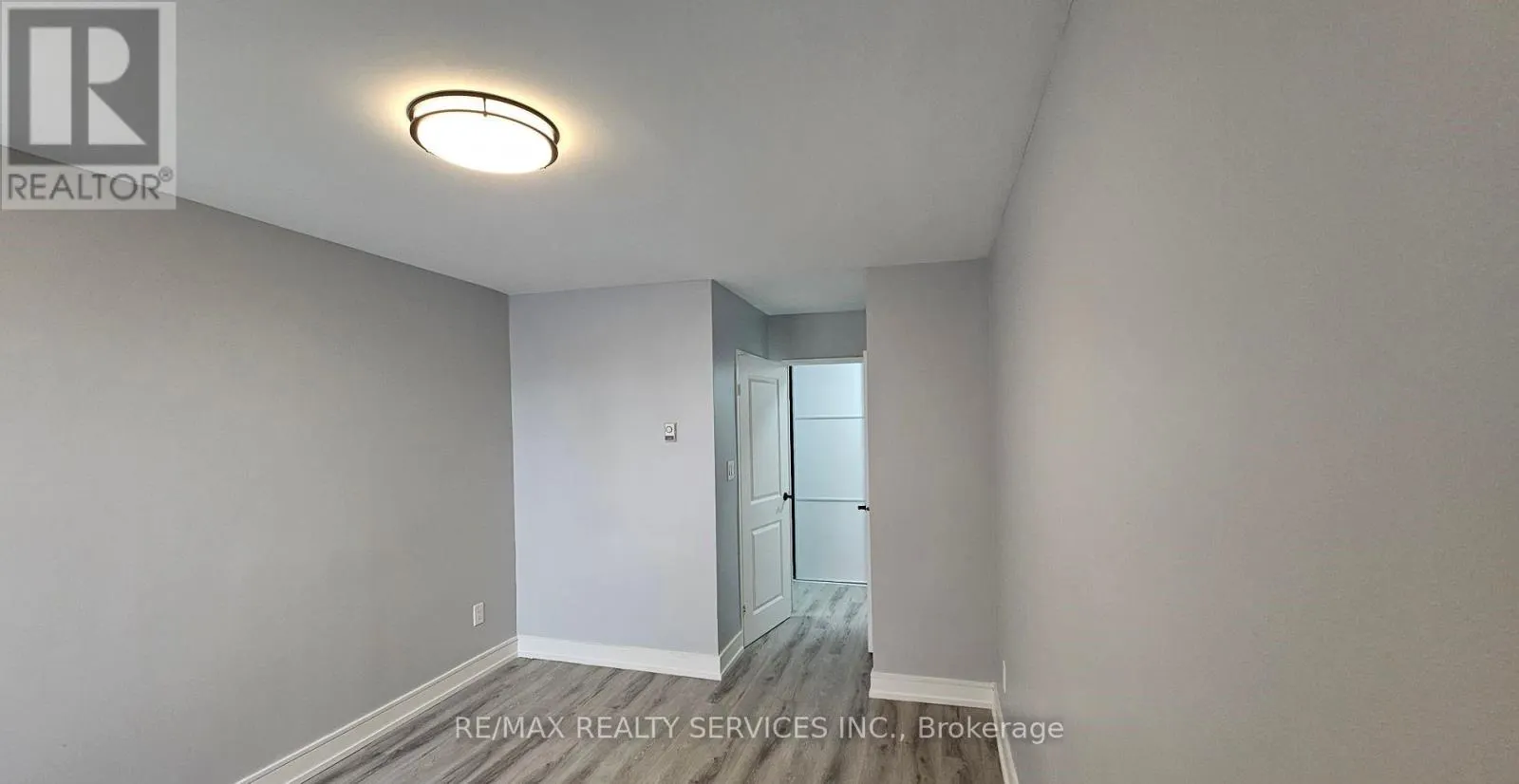 207 - 1 MASSEY SQUARE