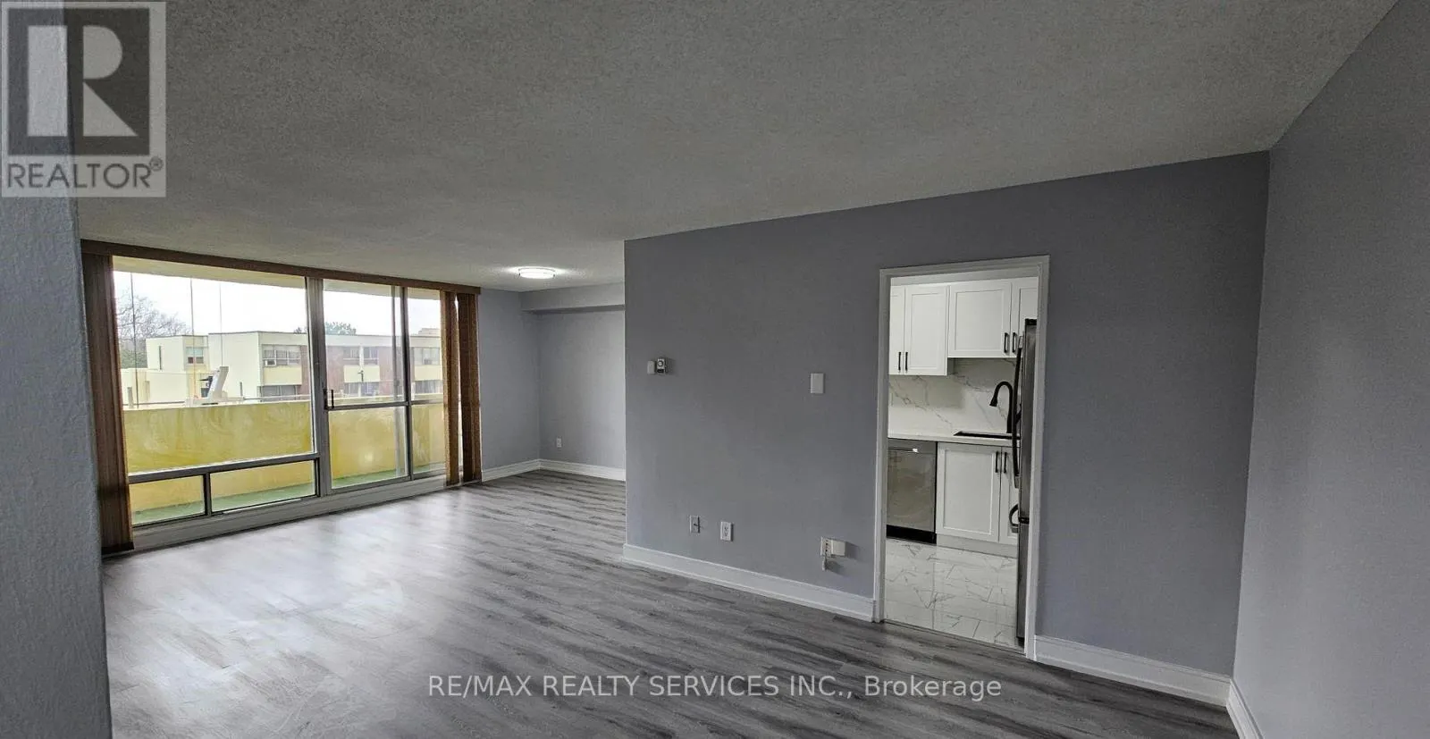207 - 1 MASSEY SQUARE