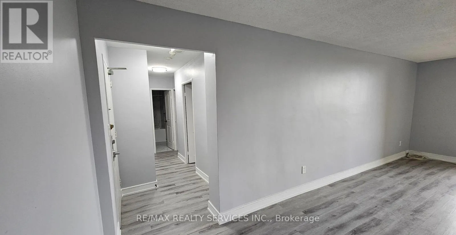 207 - 1 MASSEY SQUARE