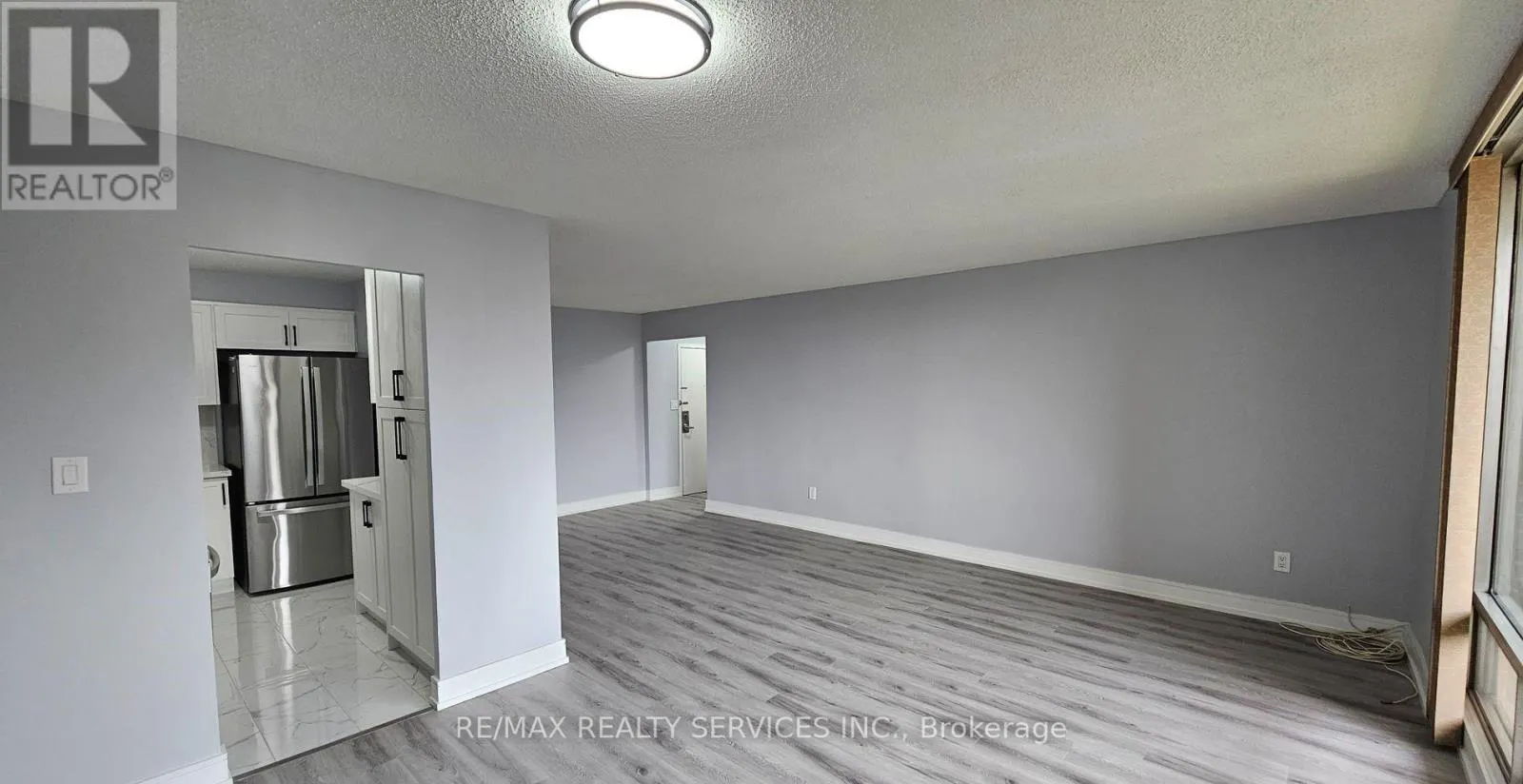 207 - 1 MASSEY SQUARE