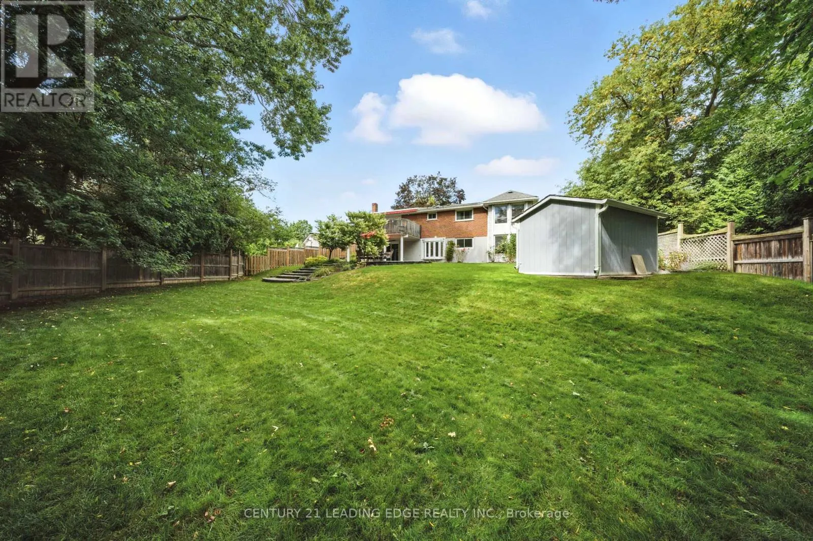 16 BURNINGHAM CRESCENT