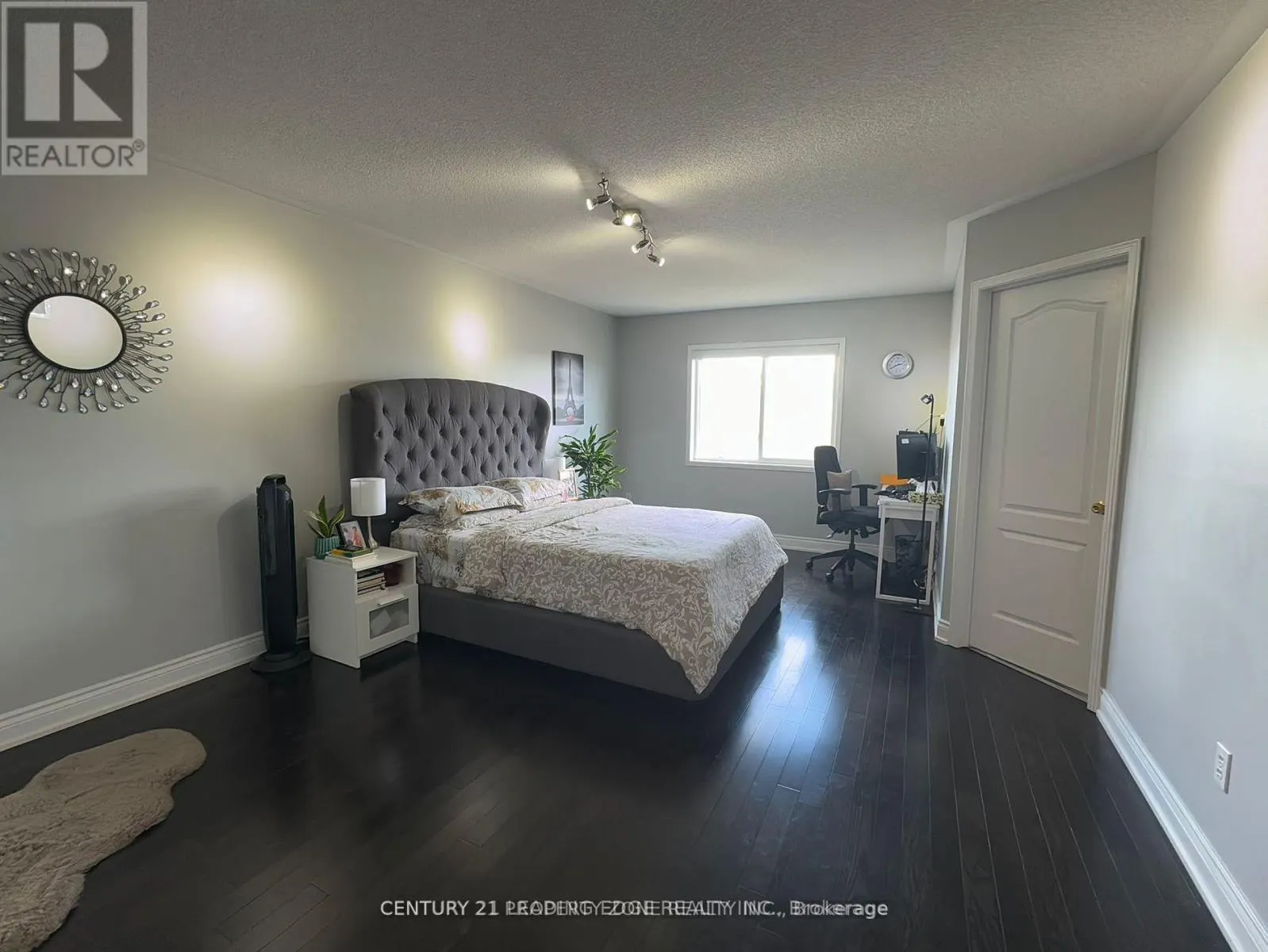 325 PORTE ROAD