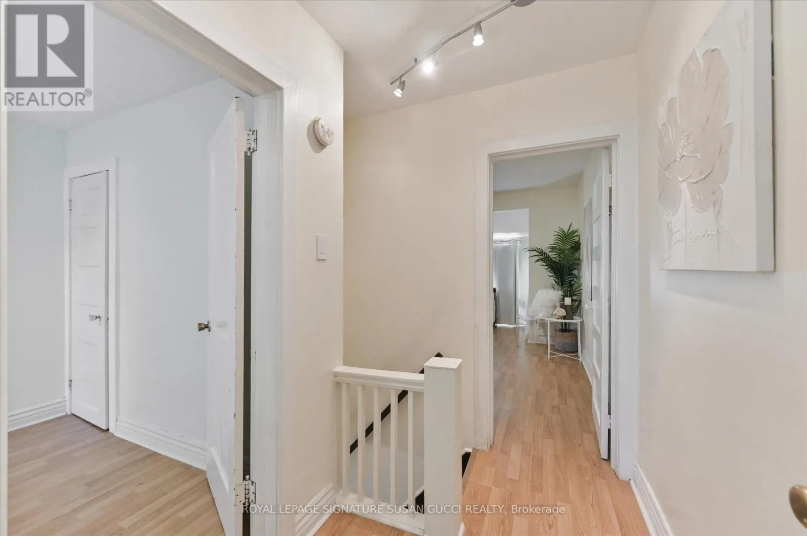 1125 WOODBINE AVENUE