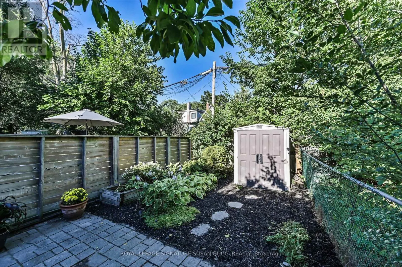 1125 WOODBINE AVENUE