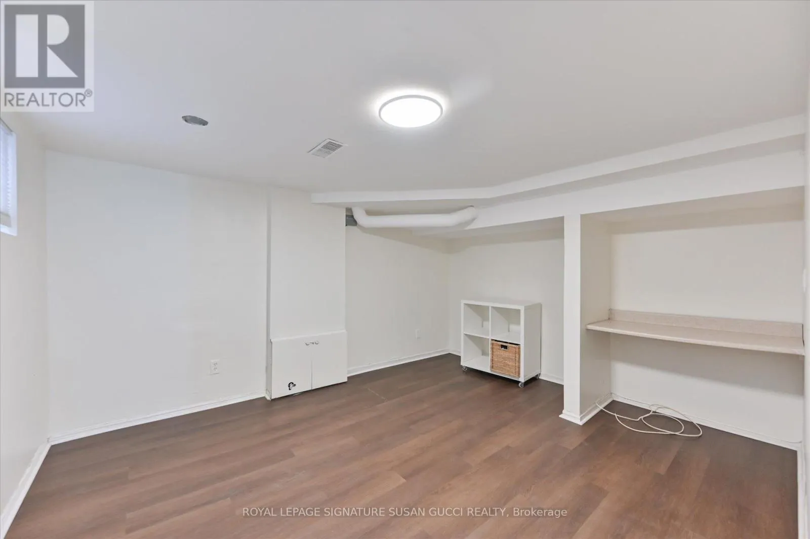 1125 WOODBINE AVENUE