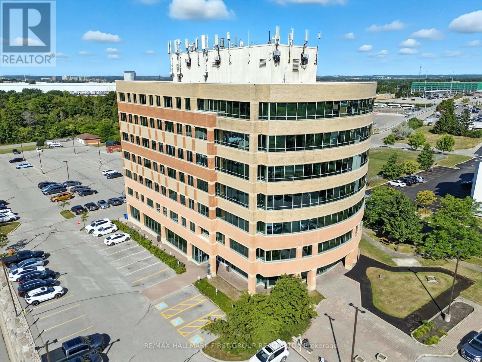202 - 230 WESTNEY ROAD S