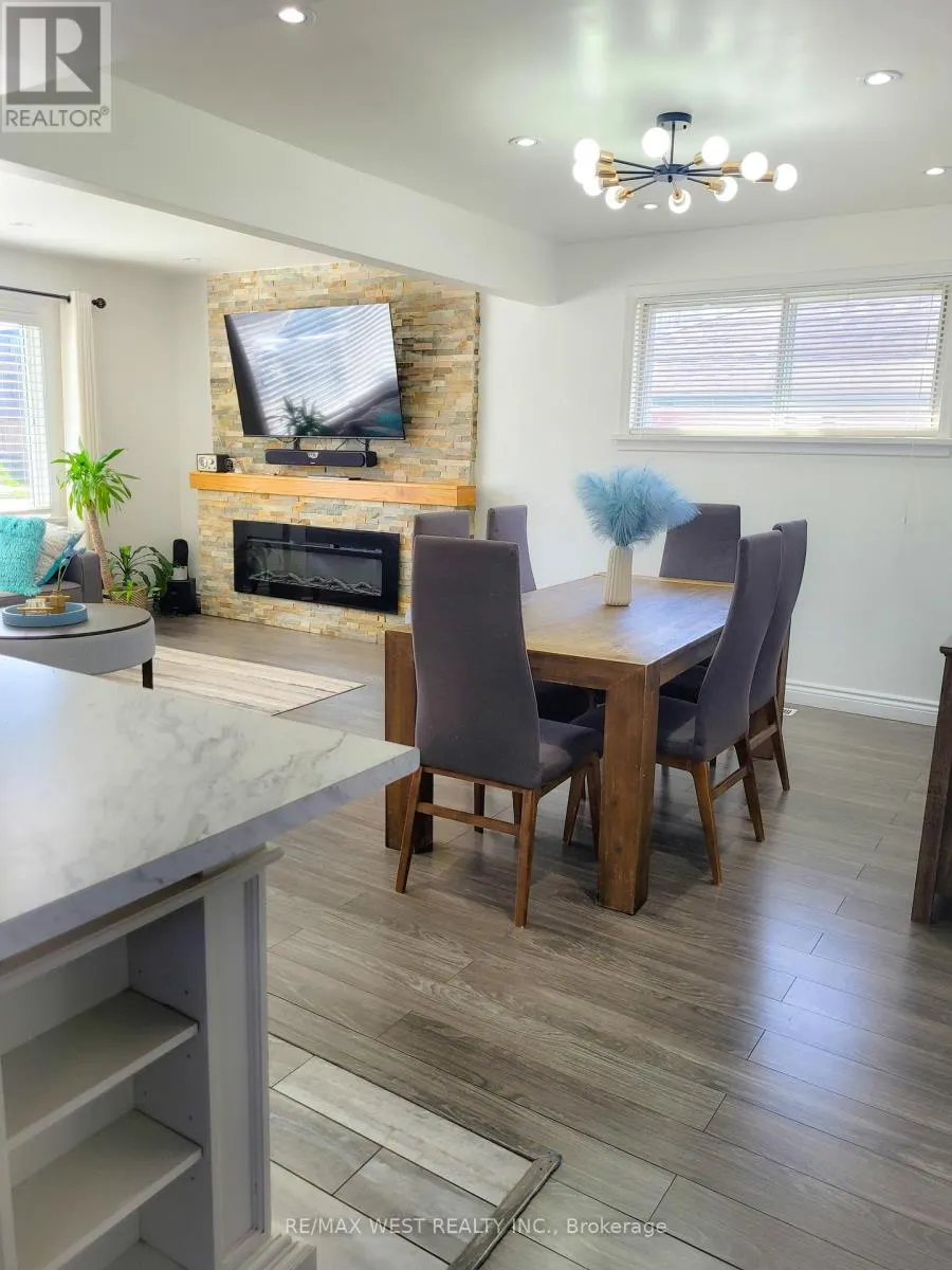 MAIN - 1002 WARDEN AVENUE