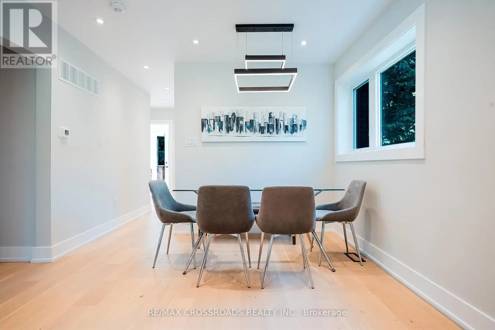 21 KARNWOOD DRIVE