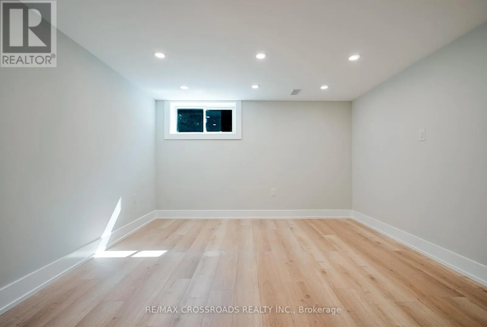 21 KARNWOOD DRIVE