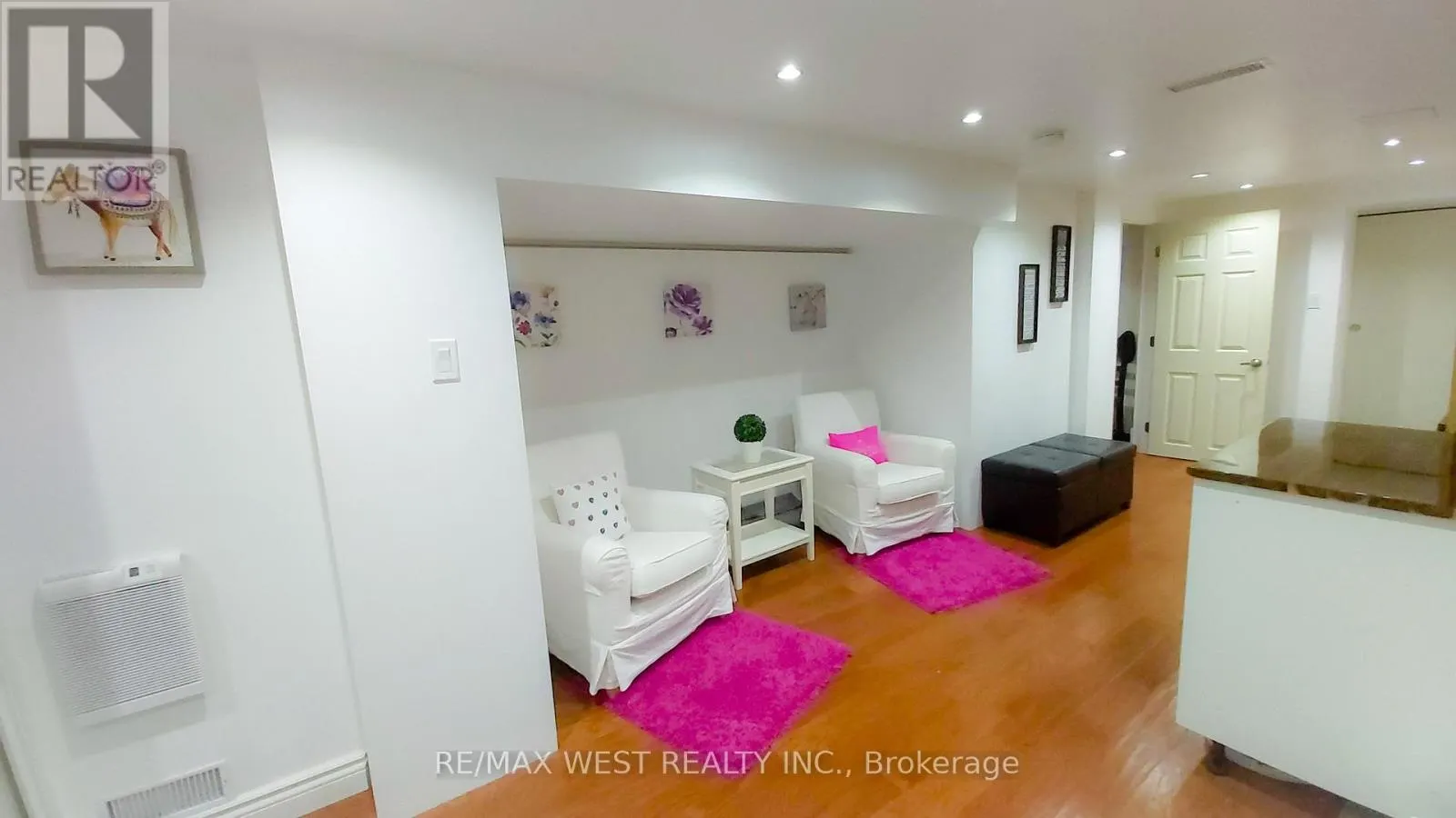 BSMT - 1002 WARDEN AVENUE
