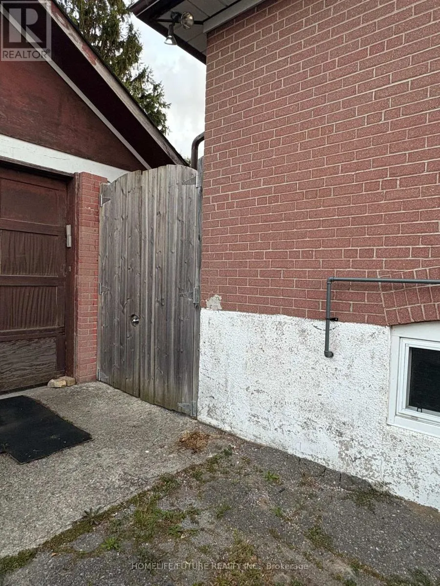 BSMT - 541 MONTEITH AVENUE