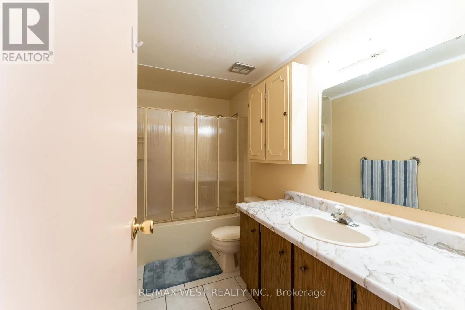 68 - 222 PEARSON STREET