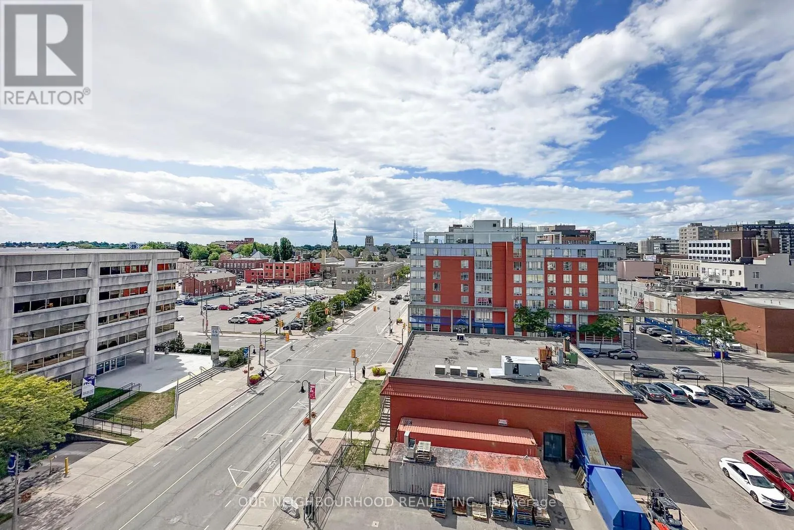 702 - 80 ATHOL STREET E, #702