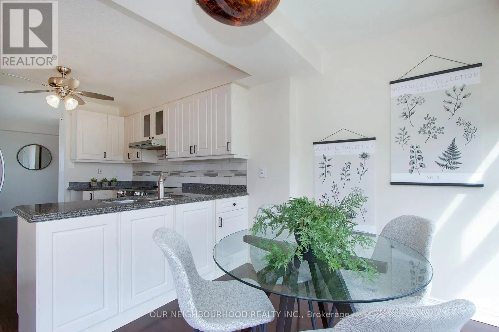 702 - 80 ATHOL STREET E, #702