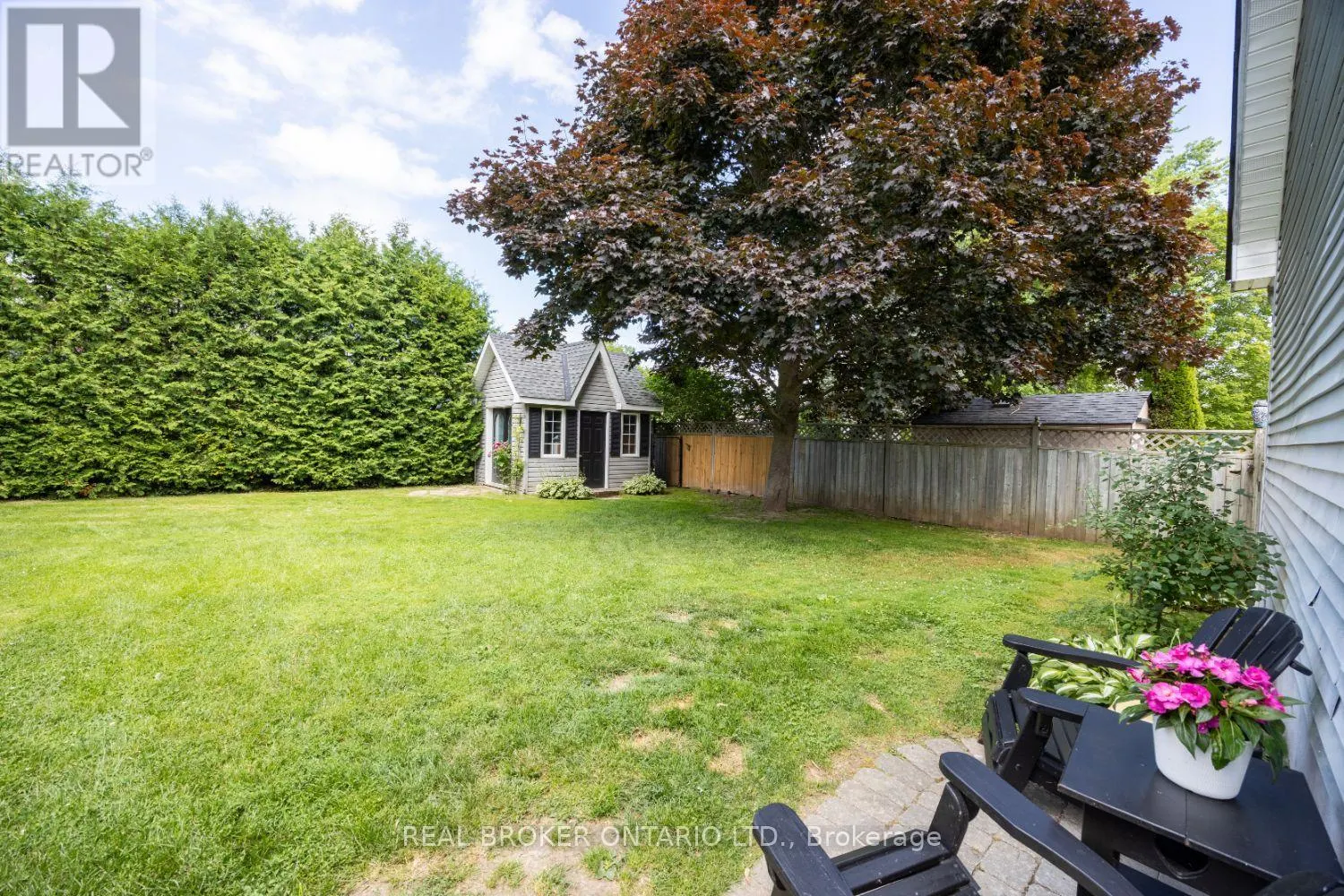 10 BROWNSVILLE COURT