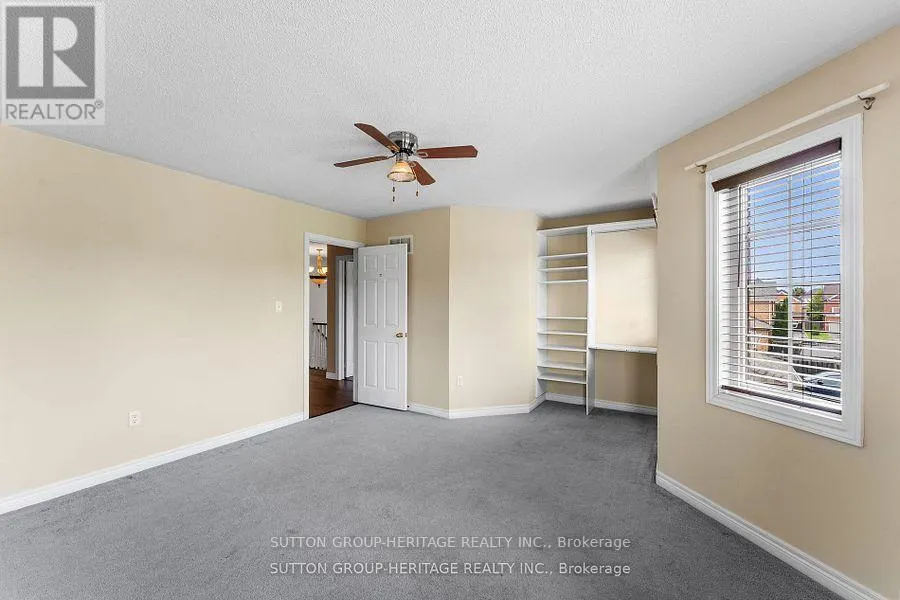 34 BALL CRESCENT
