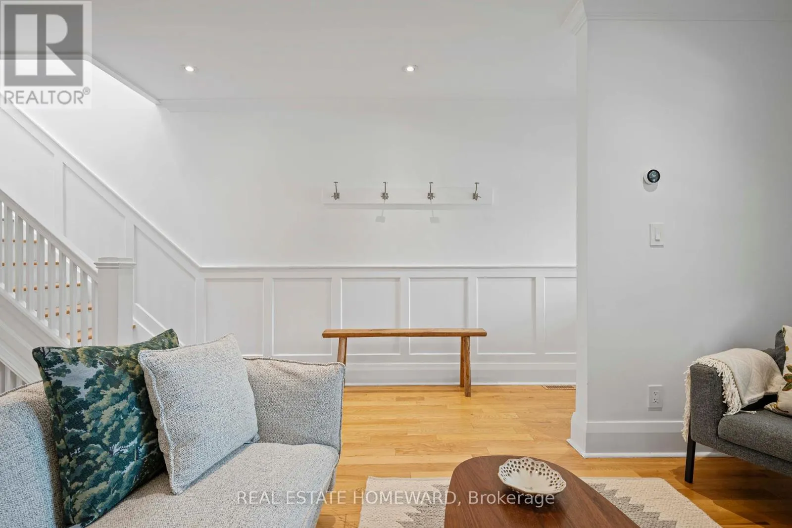 158 HASTINGS AVENUE