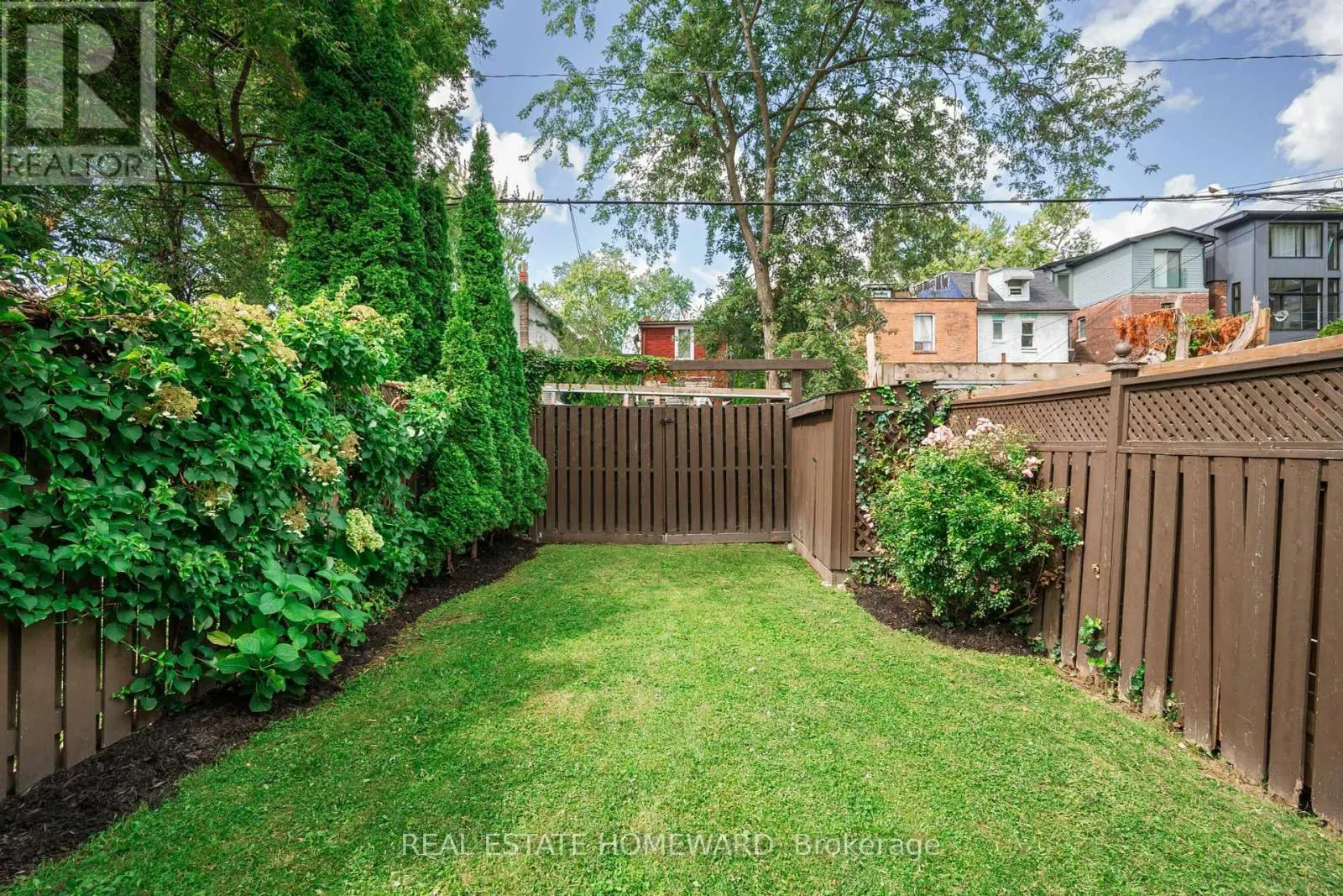 158 HASTINGS AVENUE