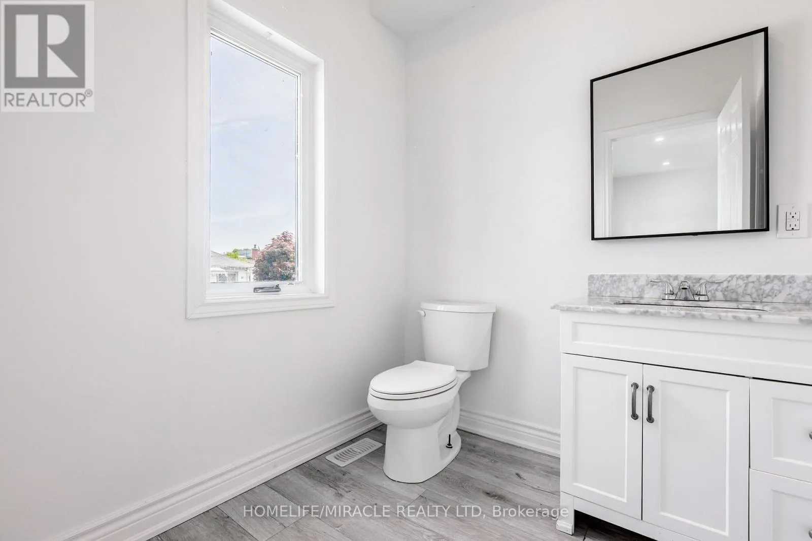 308 NASSAU STREET