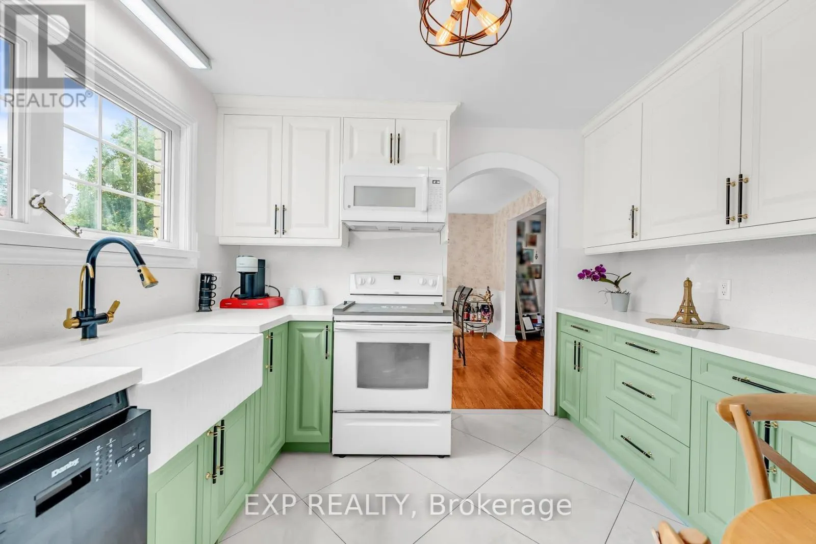 223 VIOLET COURT