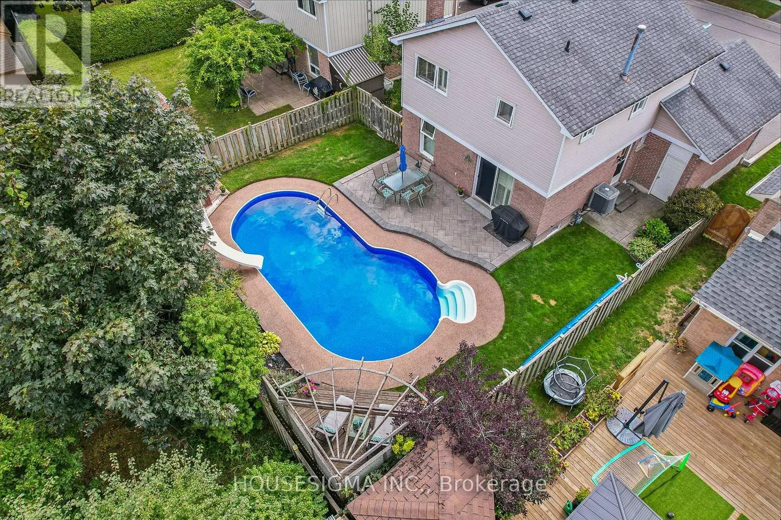47 WINSTON CRESCENT