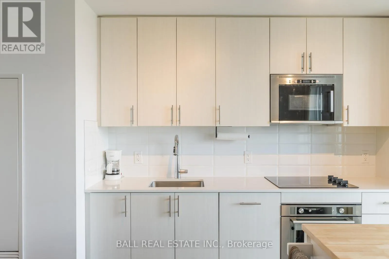 1121 - 2550 SIMCOE STREET N, #1121