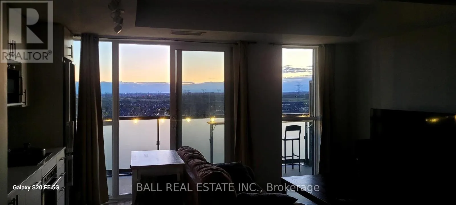 1121 - 2550 SIMCOE STREET N, #1121