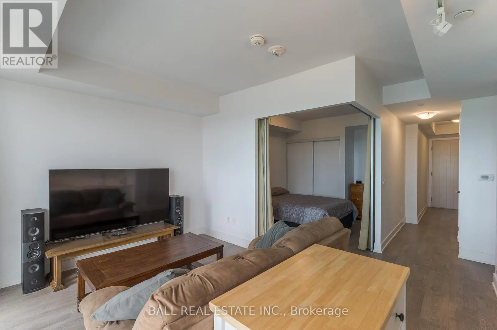 1121 - 2550 SIMCOE STREET N, #1121