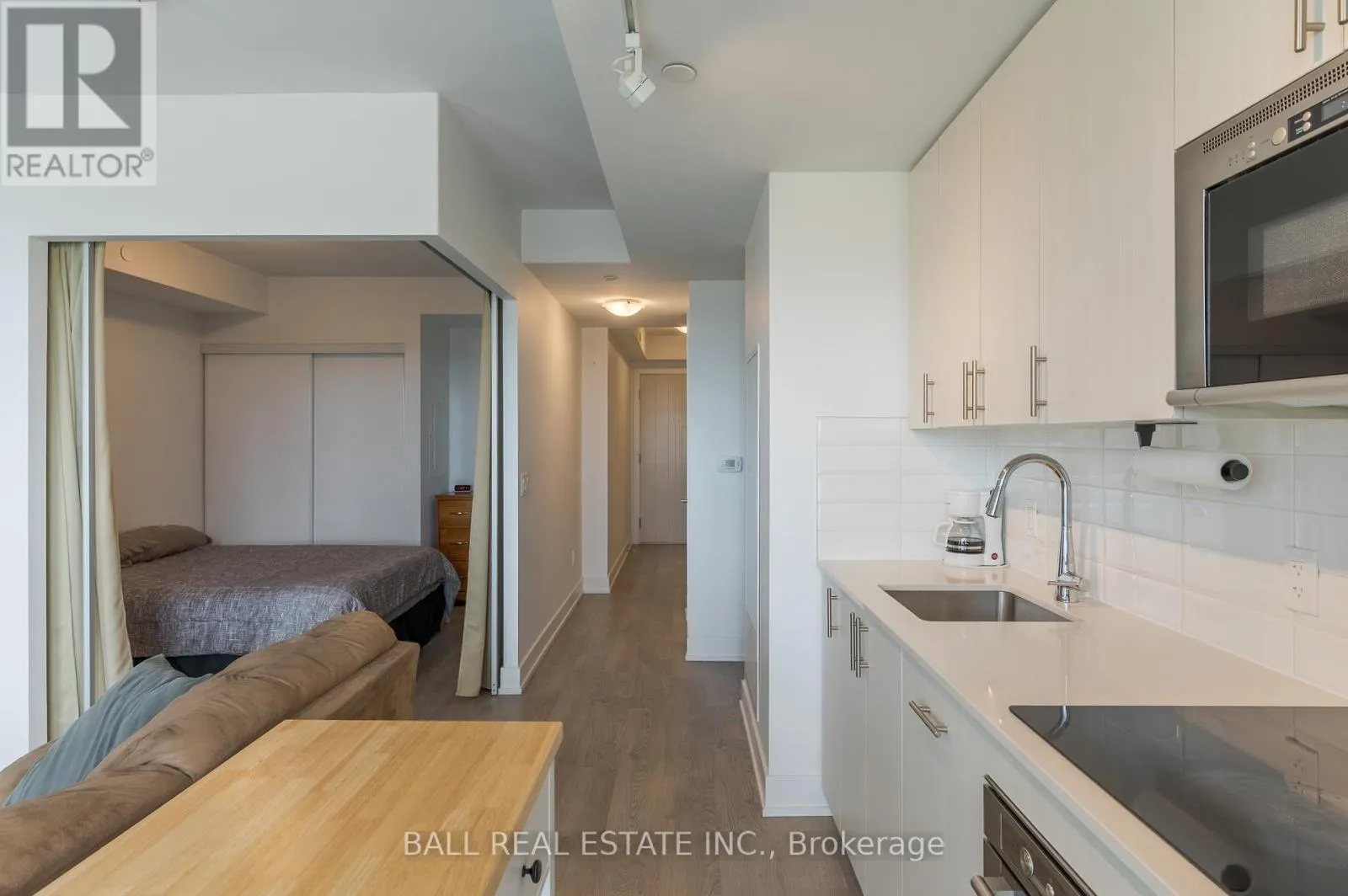 1121 - 2550 SIMCOE STREET N, #1121