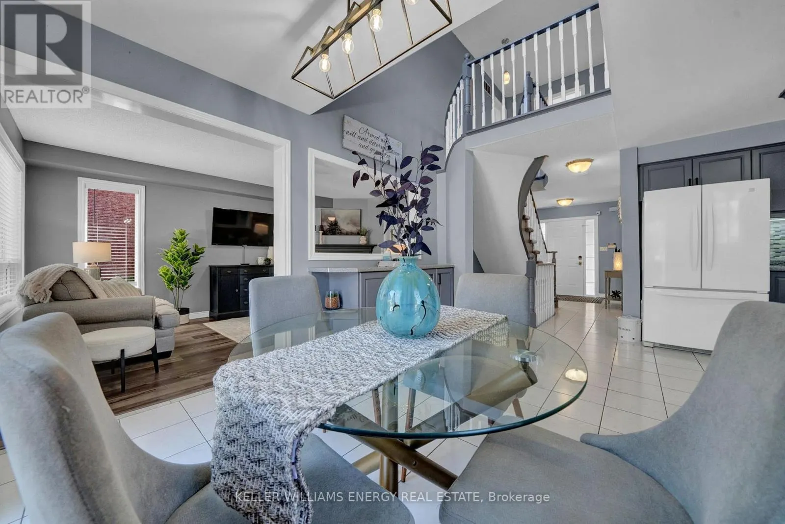99 PARNELL CRESCENT