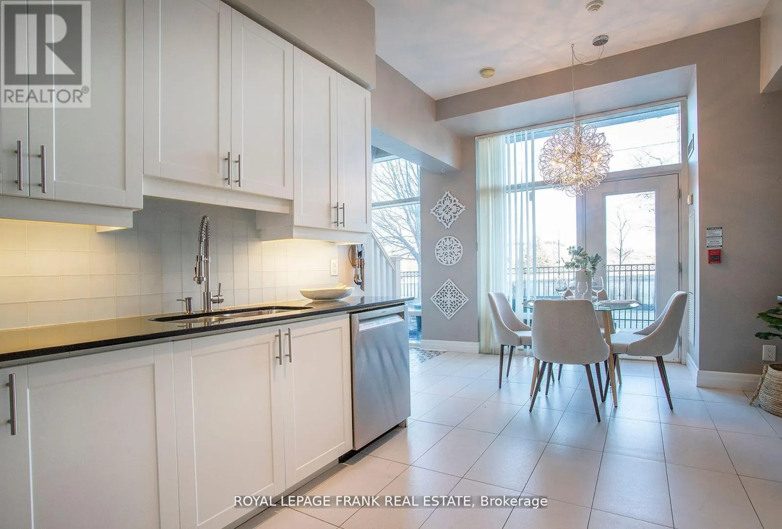 101 - 1600 CHARLES STREET, #101