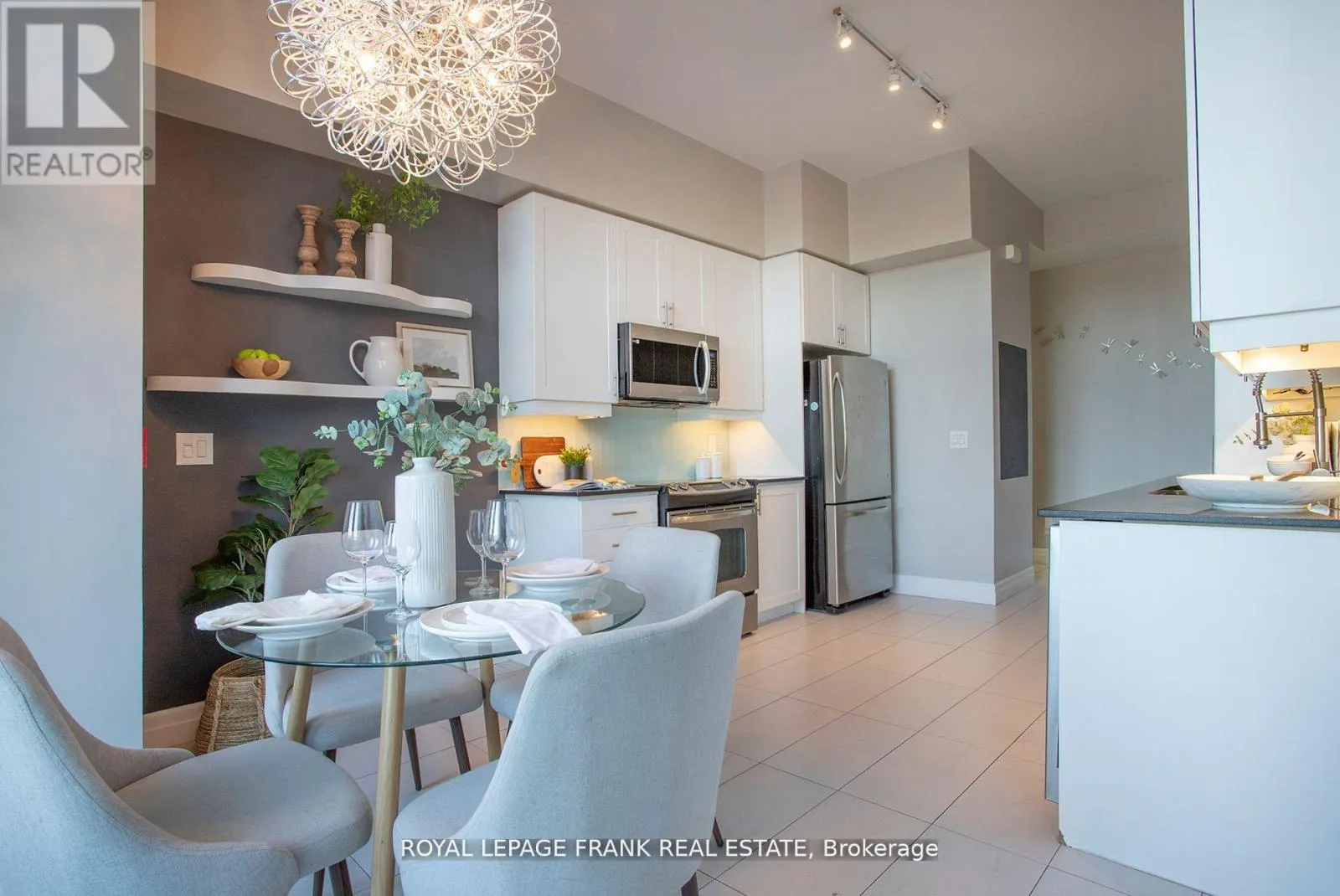 101 - 1600 CHARLES STREET, #101