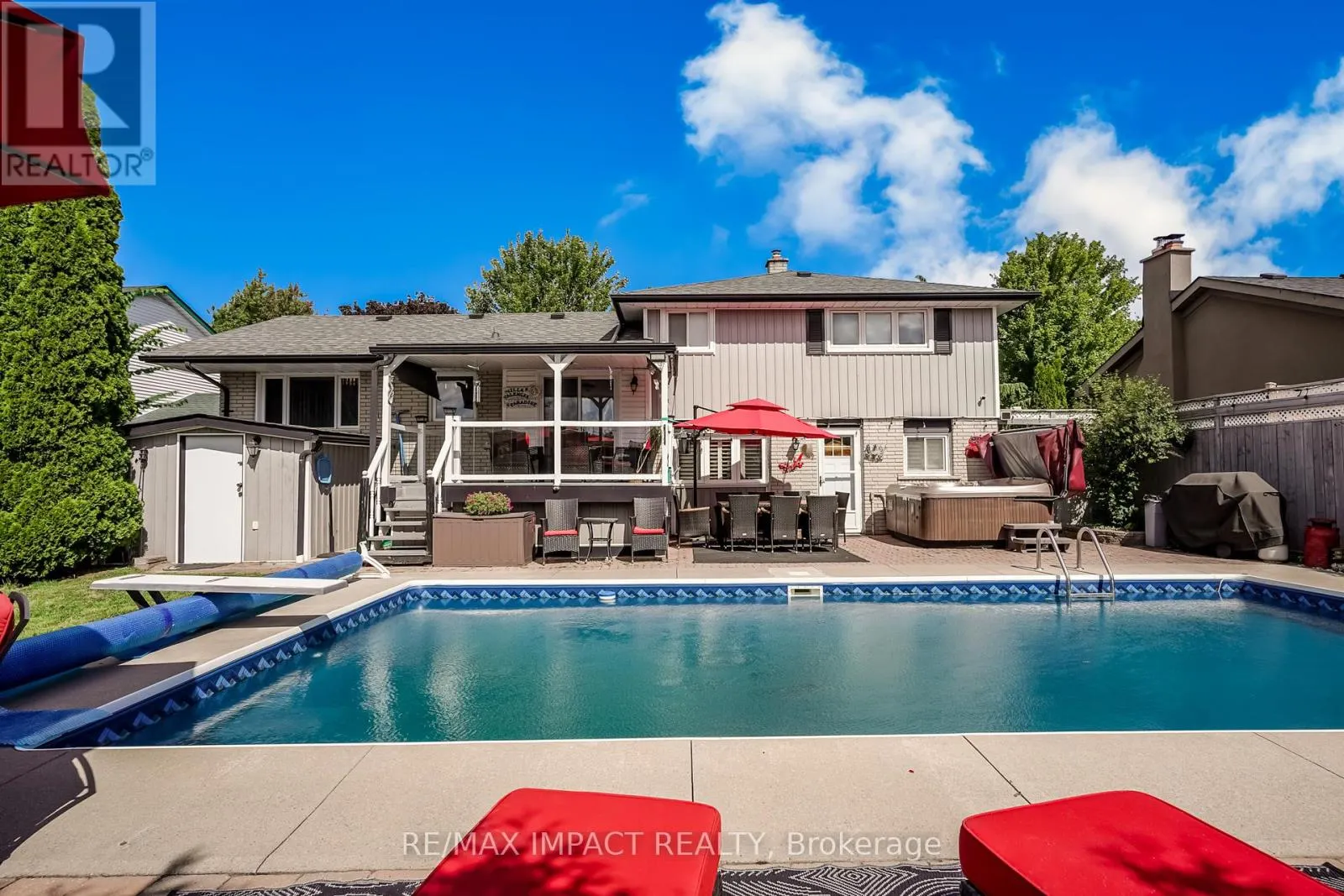 415 JANE AVENUE