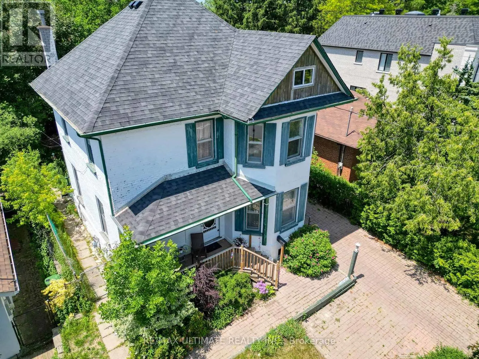 544 BELLAMY ROAD N