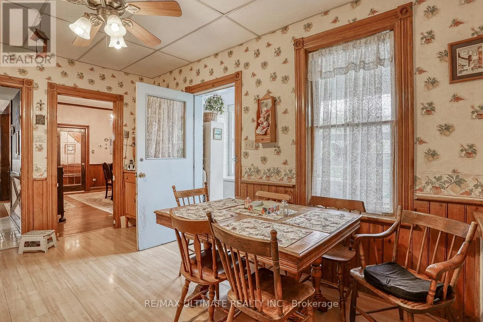 544 BELLAMY ROAD N