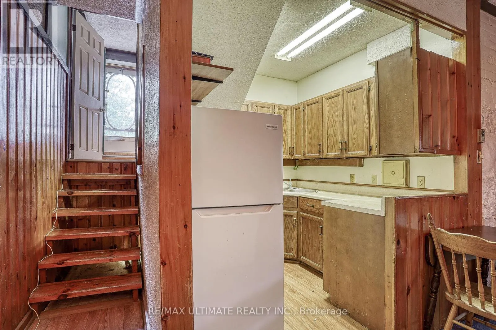 544 BELLAMY ROAD N