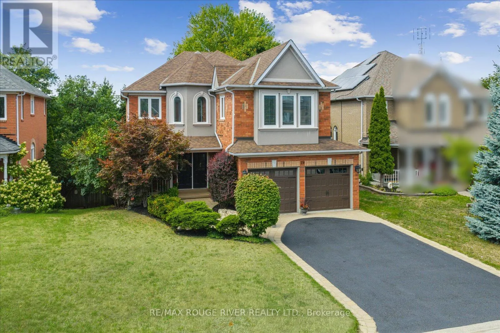 19 GILCHRIST COURT