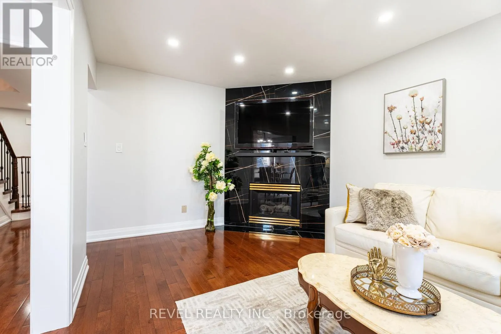 117 APPLE BLOSSOM BOULEVARD