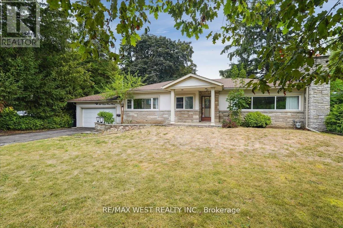 106 CEDAR BRAE BOULEVARD