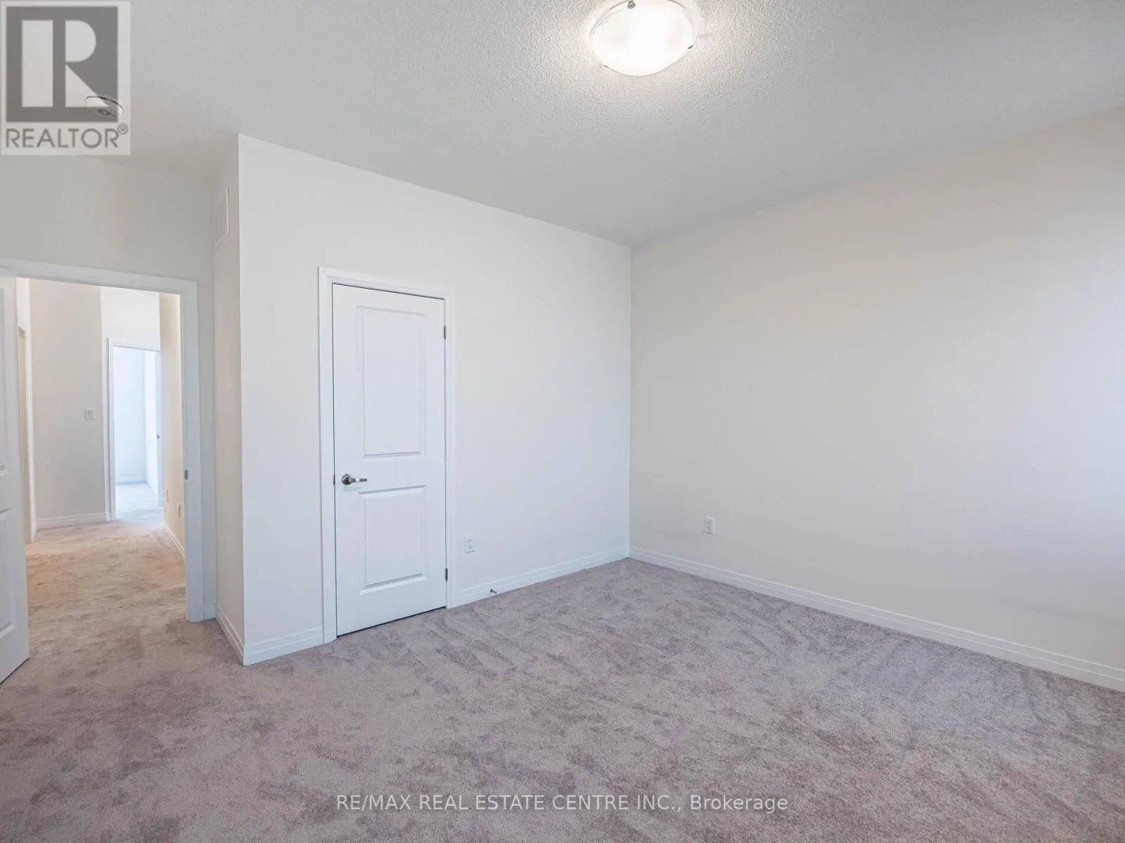 2921 NAKINA STREET