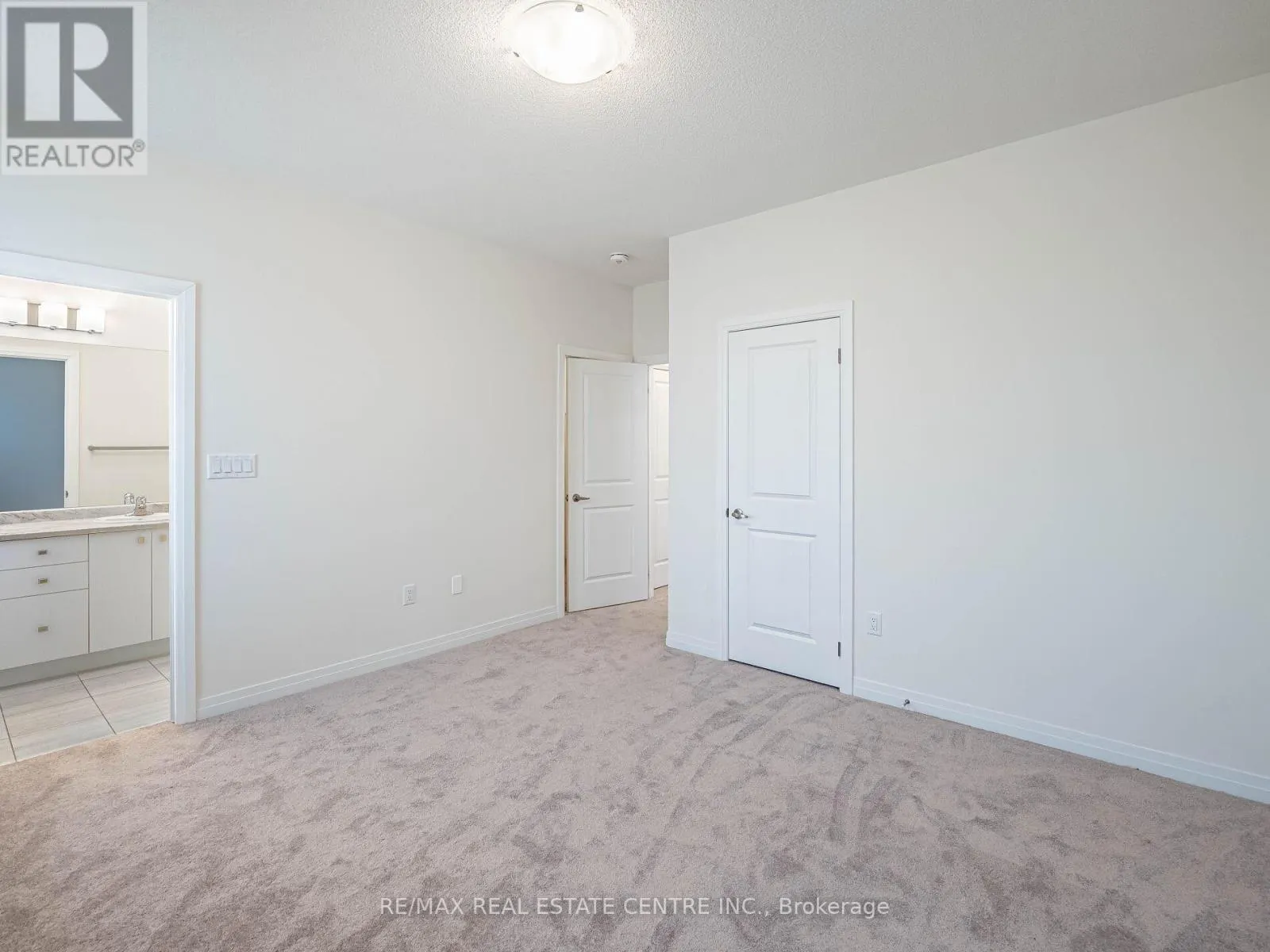 2921 NAKINA STREET