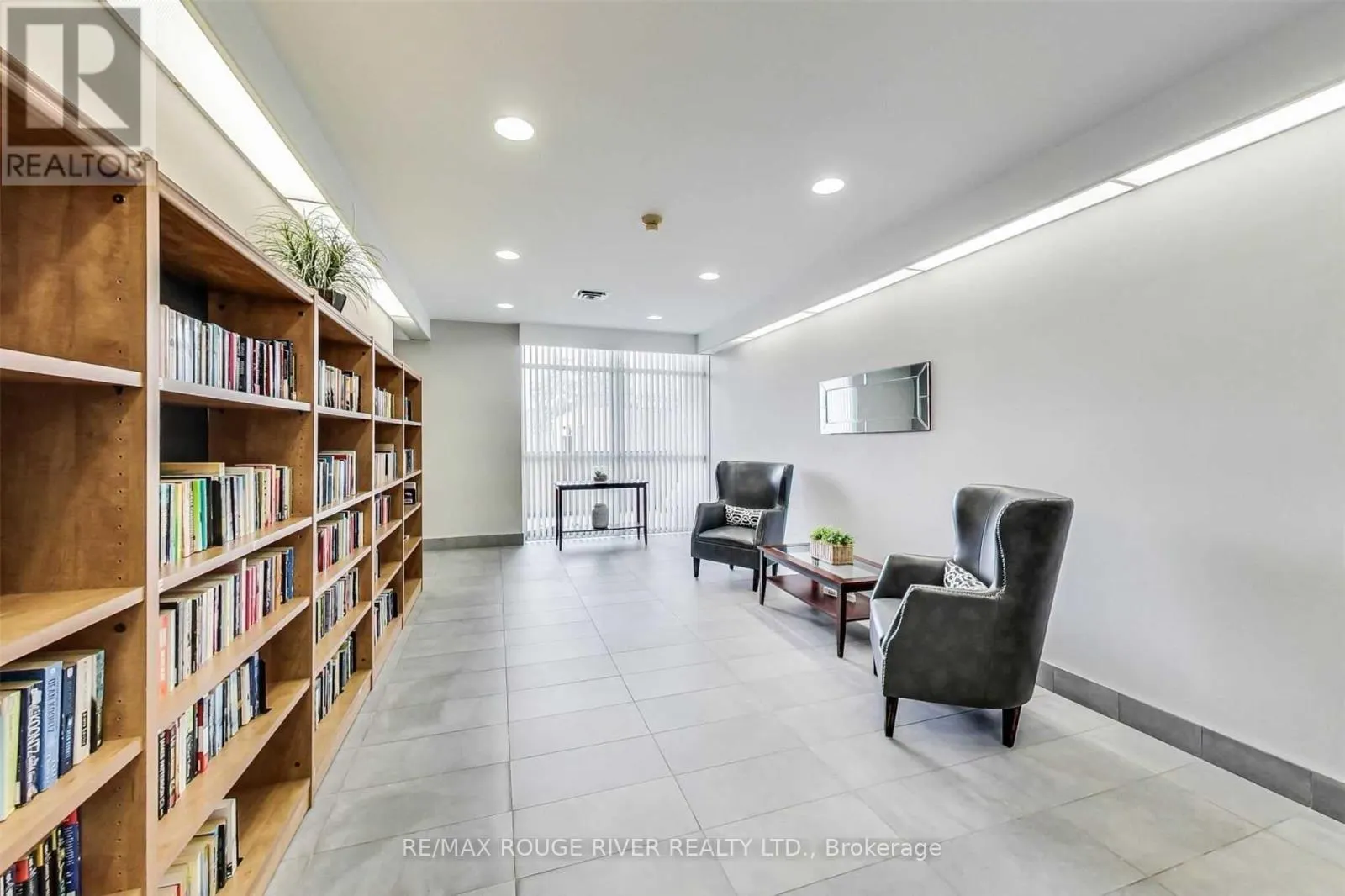 603 - 1655 PICKERING PARKWAY