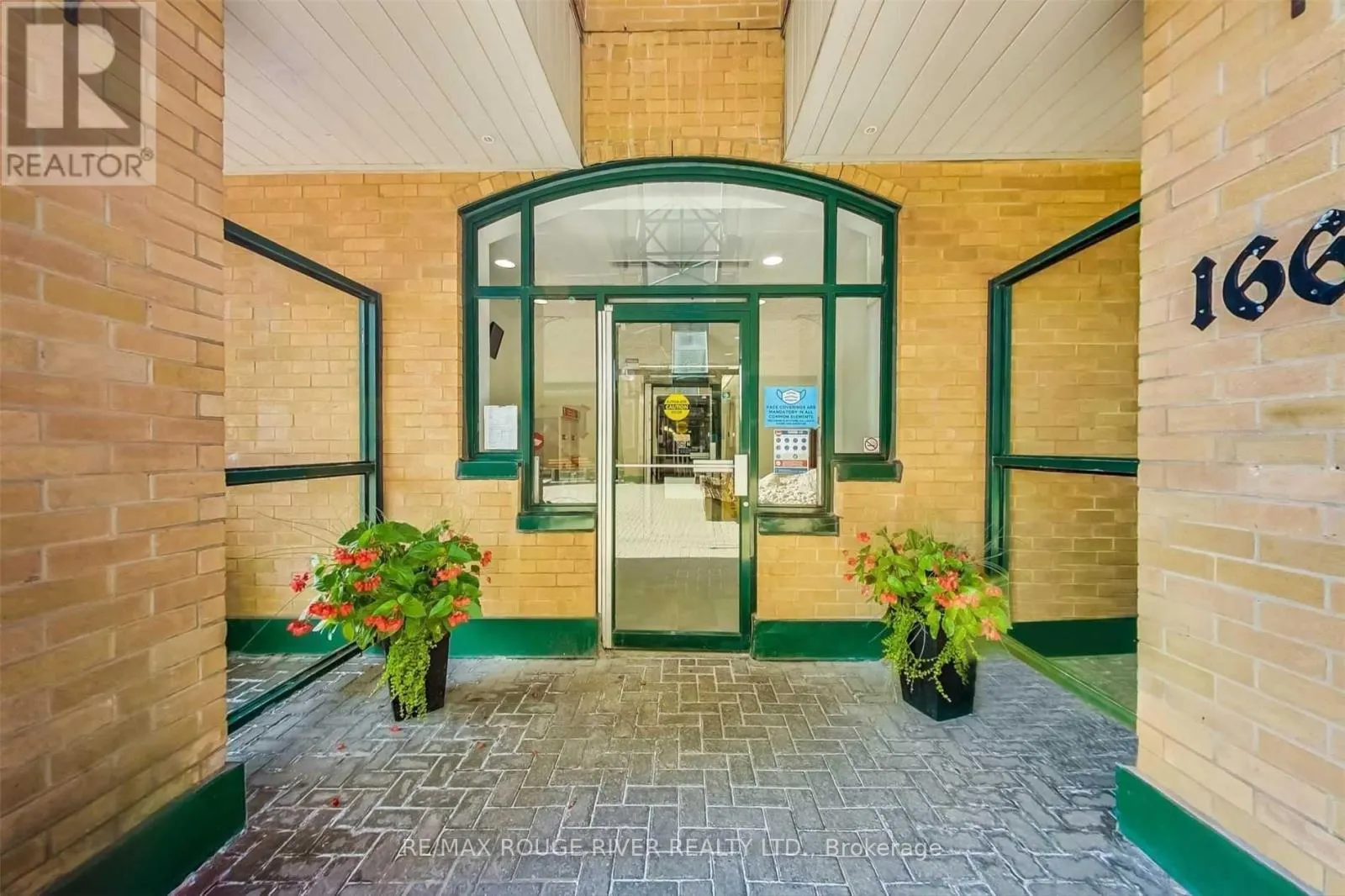 603 - 1655 PICKERING PARKWAY