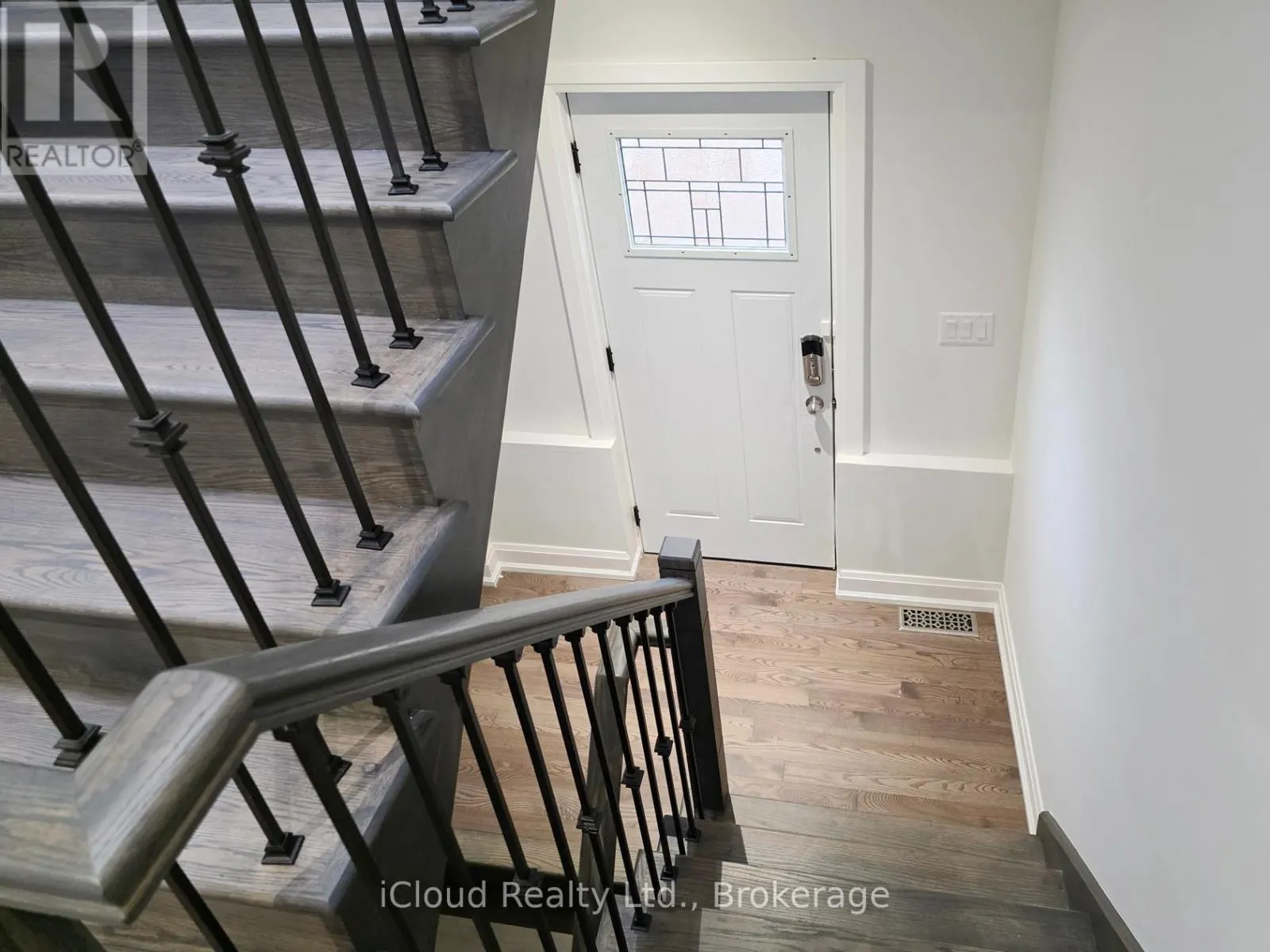99A LEYTON AVENUE