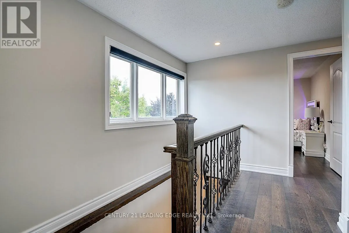 6 FREELAND AVENUE